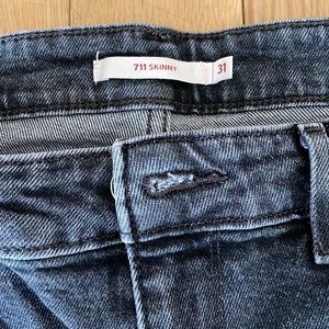 Levi’s 711 skinny jeans